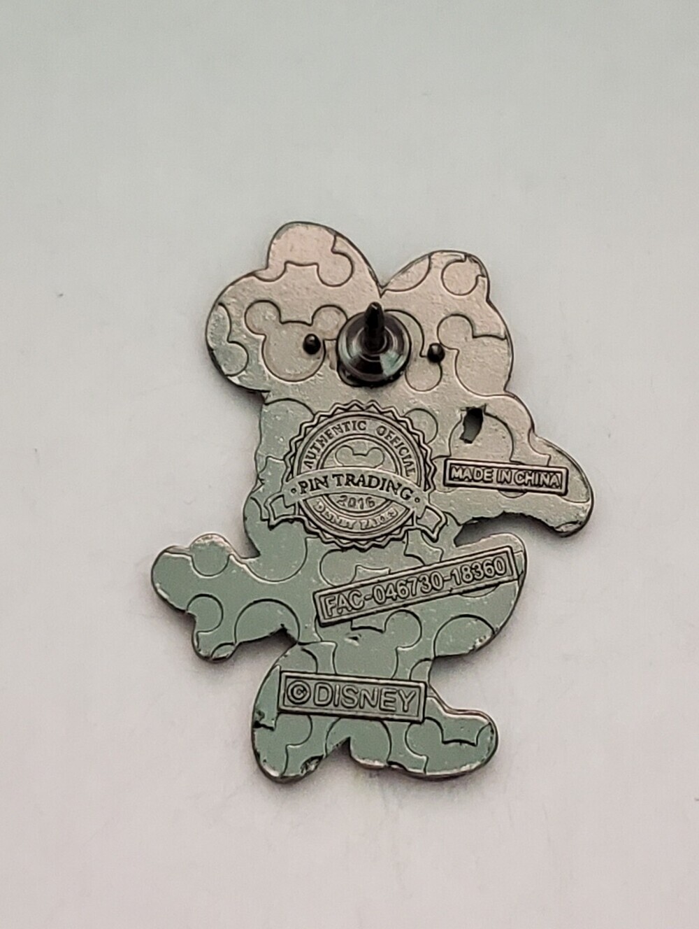 Disney Pin Trading Minnie Mouse Stylized Cuties Character Collection Pin - Picture 2 of 3